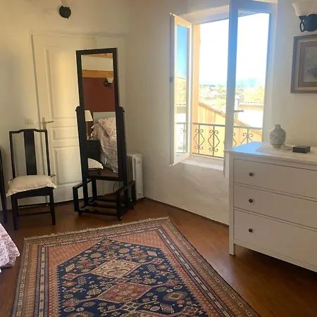Comfortable Apartment Magalas