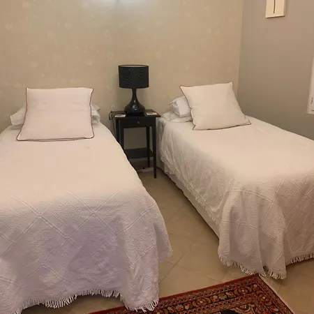 Comfortable Magalas