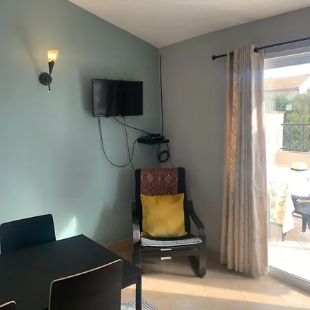Comfortable Apartamento